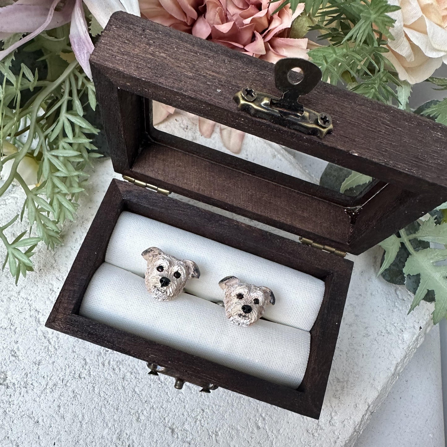 Cufflinks or double ring timber gift box