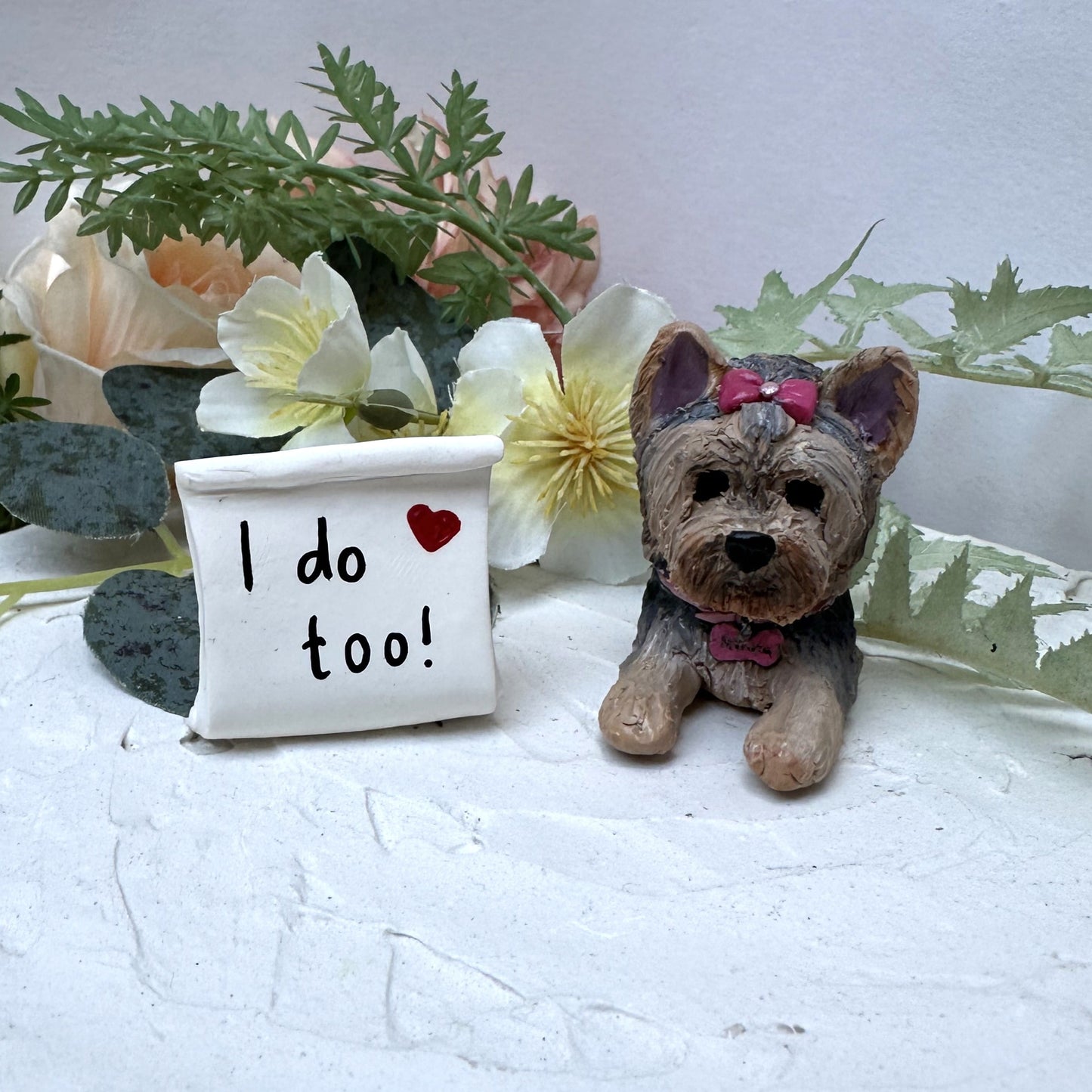 Accessories for custom pet cake toppers