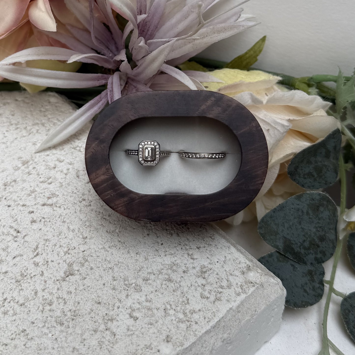 Cufflinks or double ring timber gift box